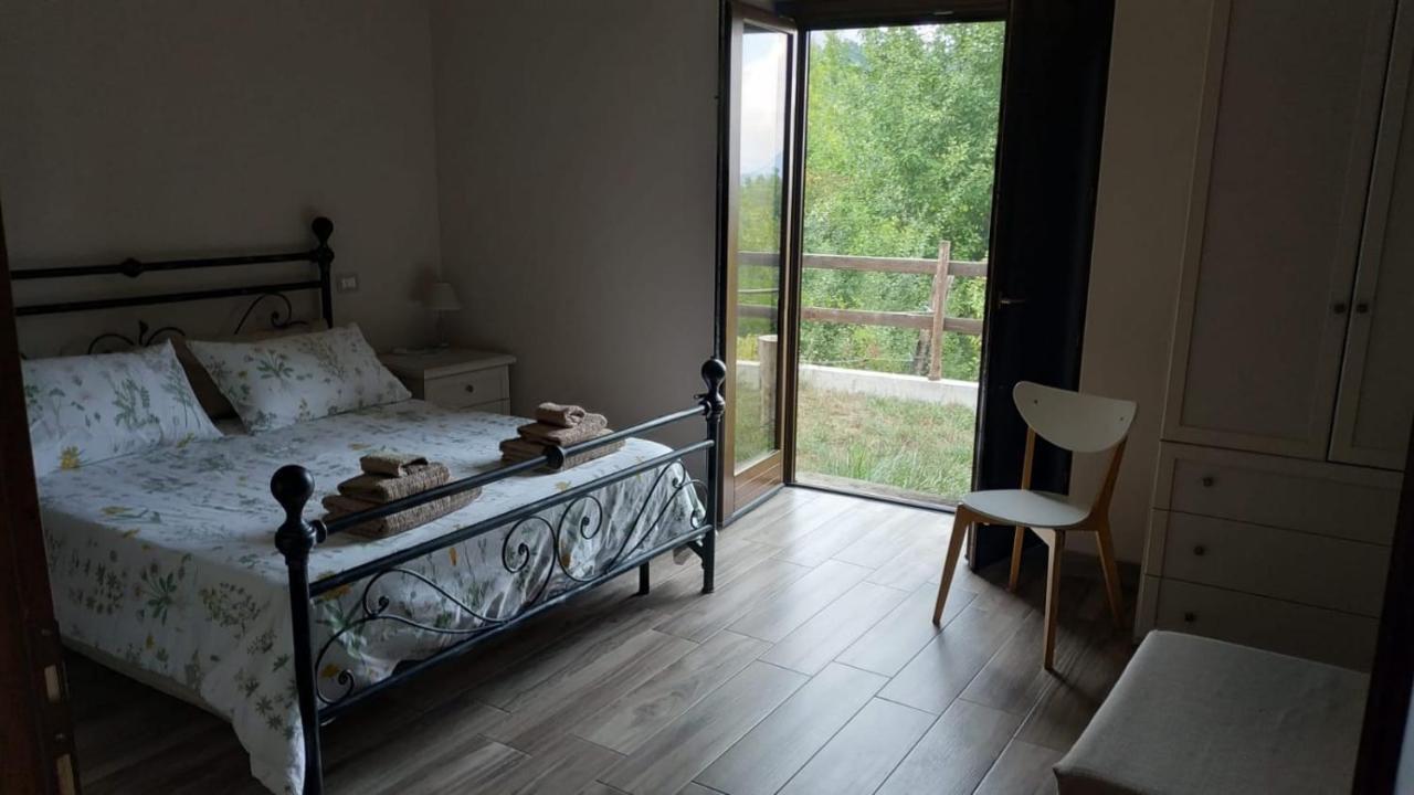 "Il Casaletto" Agriturismo Moderno, Vista Panoramica E Cibo Spettacolare- Scurcola Marsicana Kültér fotó