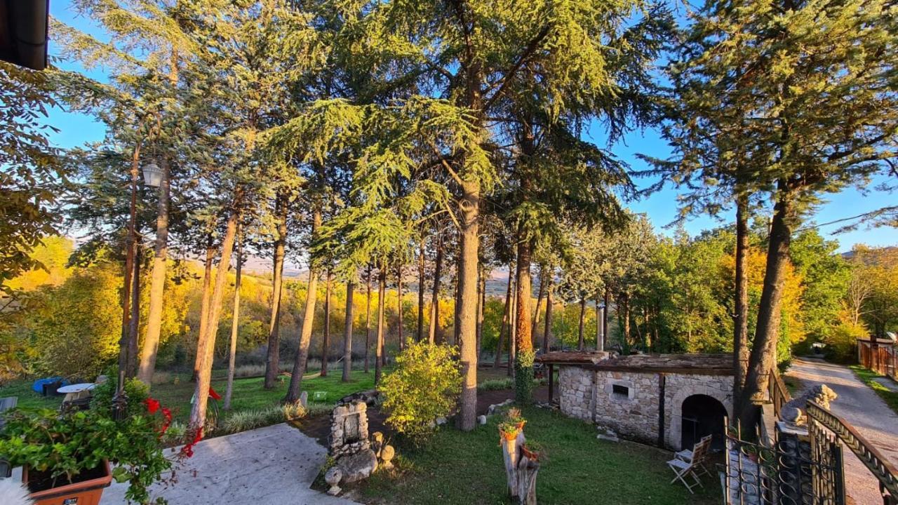 "Il Casaletto" Agriturismo Moderno, Vista Panoramica E Cibo Spettacolare- Scurcola Marsicana Kültér fotó