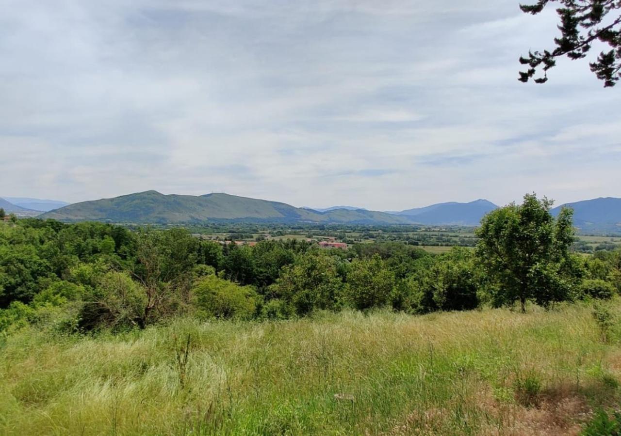 "Il Casaletto" Agriturismo Moderno, Vista Panoramica E Cibo Spettacolare- Scurcola Marsicana Kültér fotó